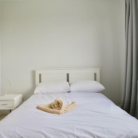 Cosy Room Near Westfield Stratford Лондон Екстер'єр фото