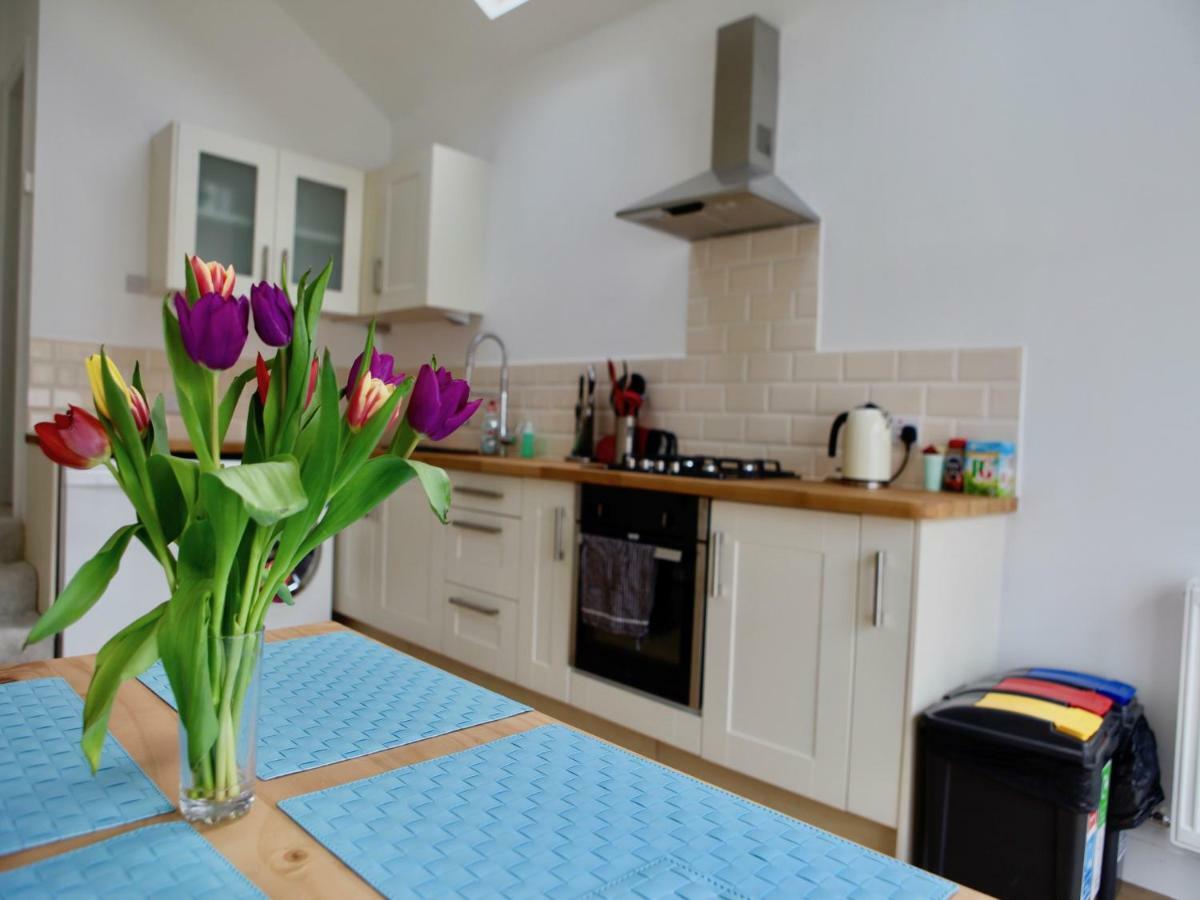 Cosy Room Near Westfield Stratford Лондон Екстер'єр фото